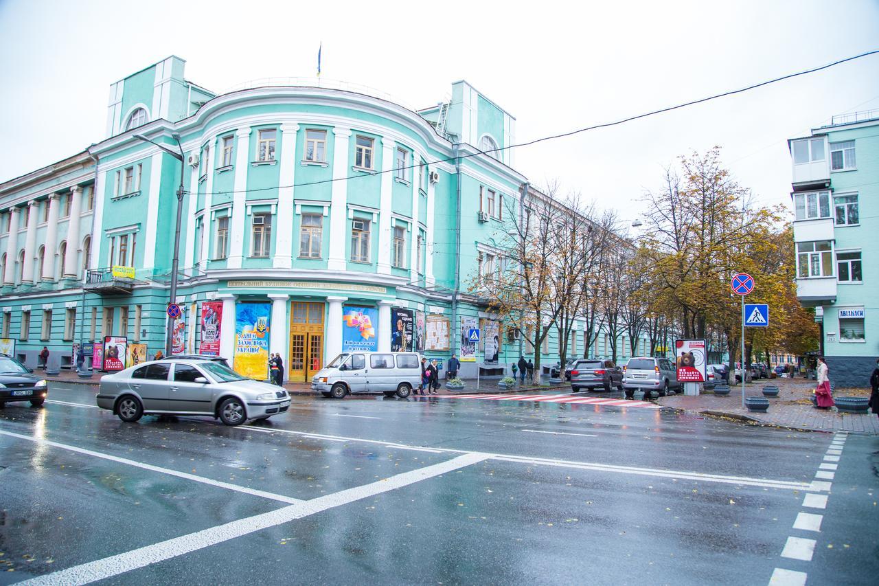 Sun City Hostel Kiev Eksteriør bilde